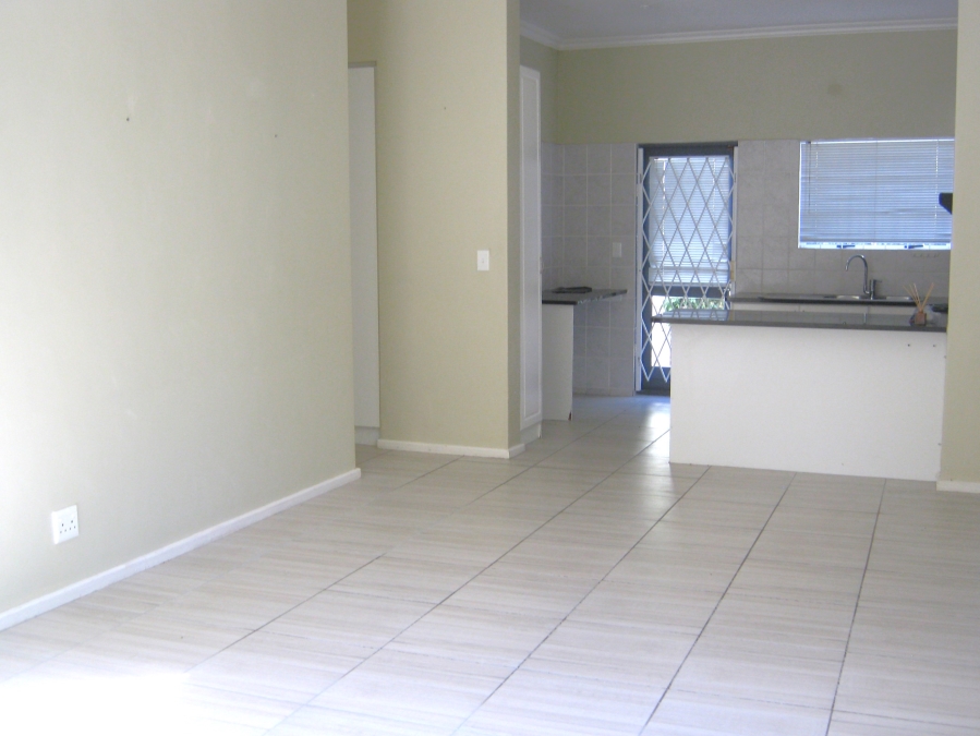 To Let 3 Bedroom Property for Rent in Fernwood Western Cape